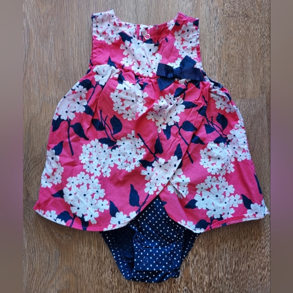 Just One You Baby Girl Sleeveless Dress Pink, White, and Blue size 9 Mths